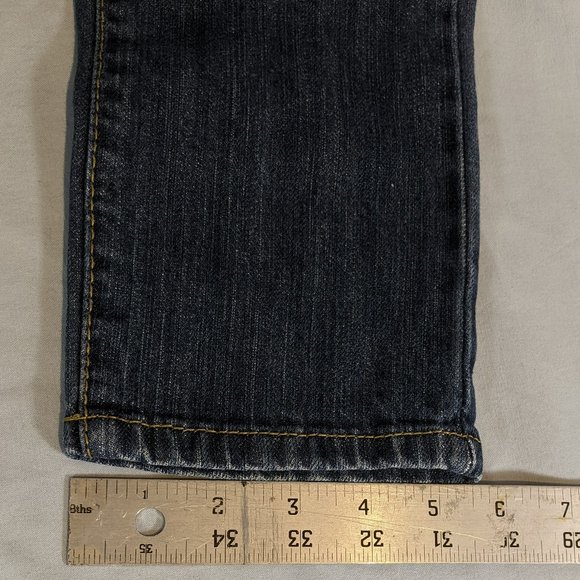 Miley Cyrus Max Azria Jeans size 3 EUC! - Picture 7 of 15